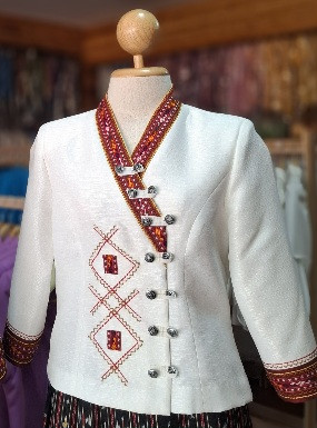 เสื้อภูไทไหมญี่ปุ่น